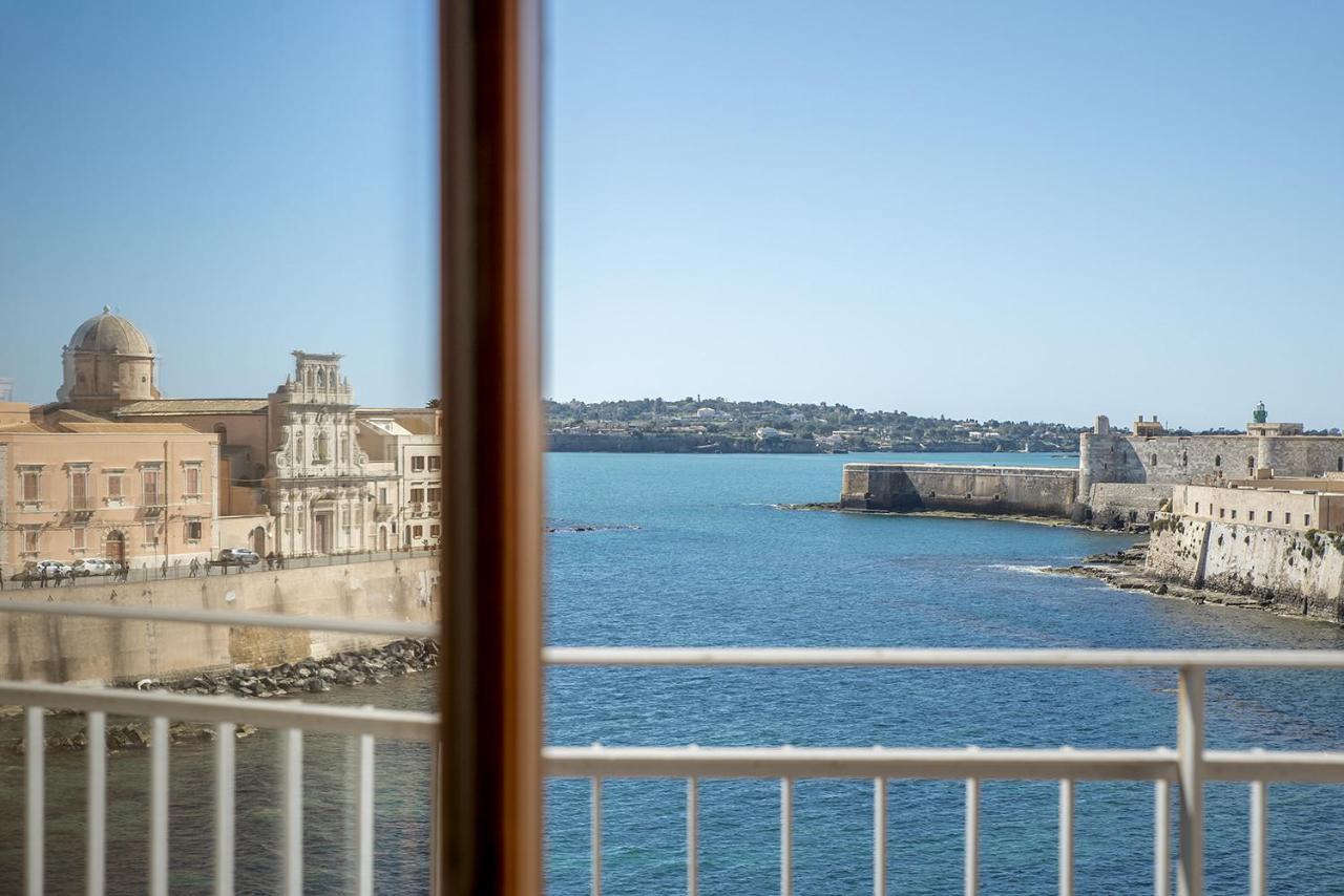Ortigia Seafront Apartment By Wonderful Italy Syracuse Extérieur photo